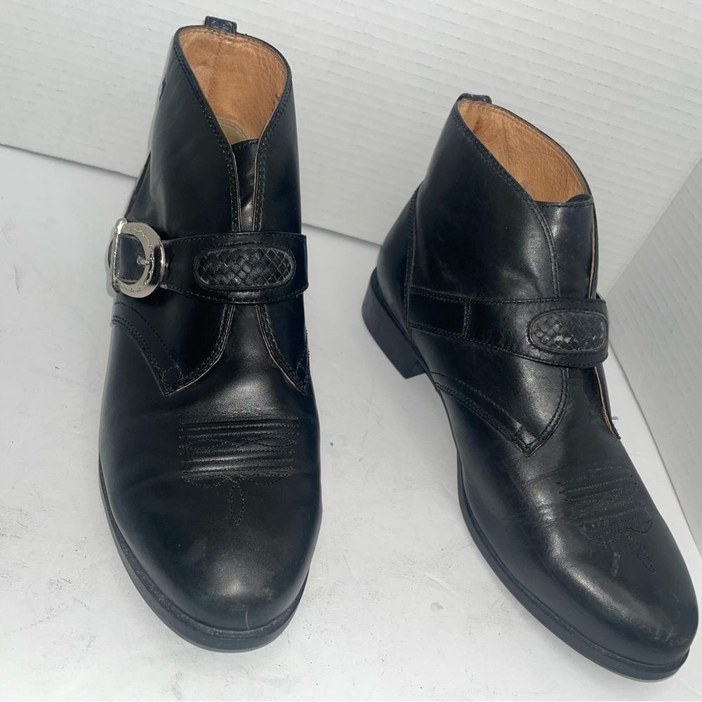 Ariat 16301 Women booties 8.5B